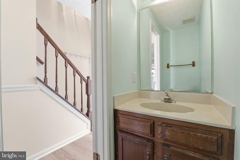 14836 Silver Ash Ct, Burtonsville, MD 20866