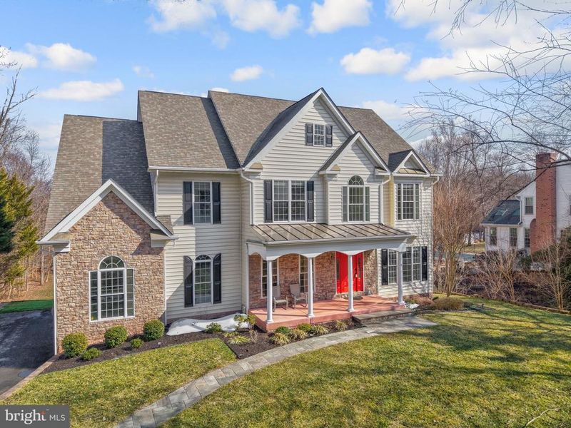 19834 Smith Cir, Ashburn, VA 20147