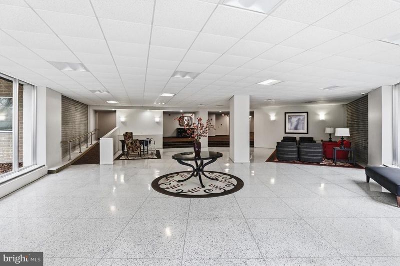 7505 Democracy Blvd #A-123, Bethesda, MD 20817