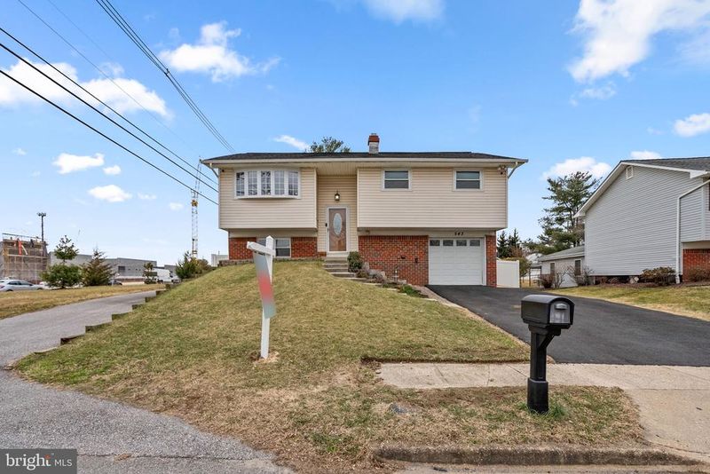 543 Nolfield Dr, Glen Burnie, MD 21061
