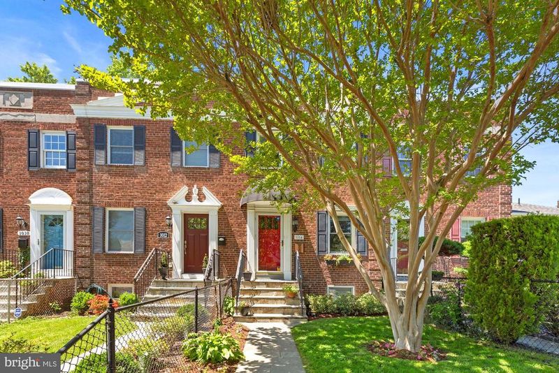 1014 Colonial Ave, Alexandria, VA 22314