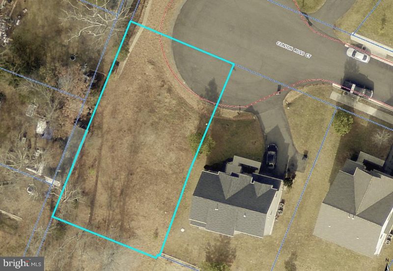 3589 Clinton Ross Ct, Triangle, VA 22172