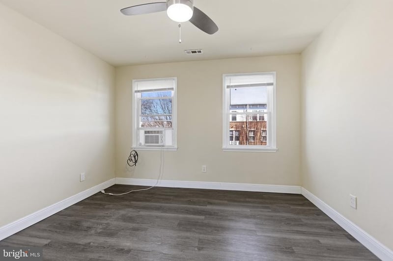 101 Wayne Pl SE #3, Washington, DC 20032