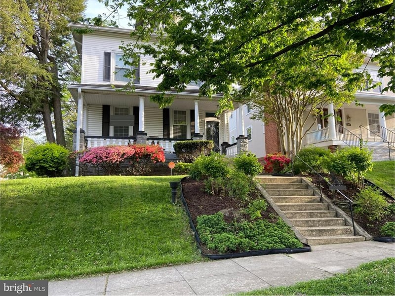 2427 Irving St NE, Washington, DC 20018