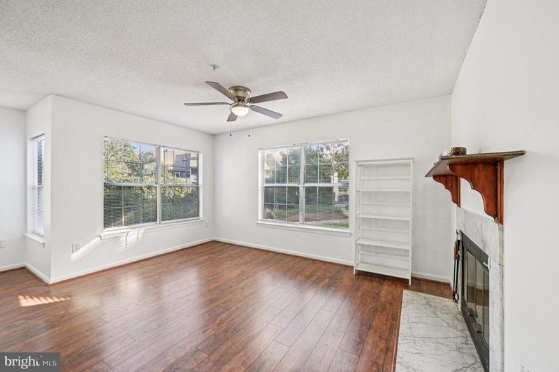 14117 Bowsprit Ln #307, Laurel, MD 20707