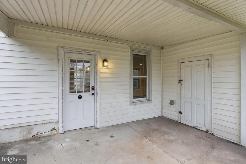 319 E A St #2, Brunswick, MD 21716