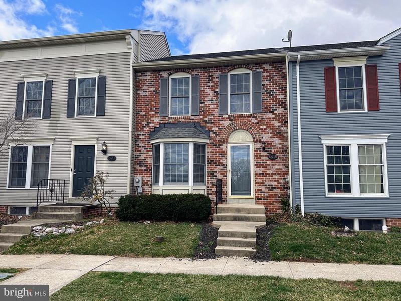 2415 Prentice Ct, Frederick, MD 21702