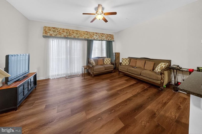3565 Woodlake Dr #4, Silver Spring, MD 20904