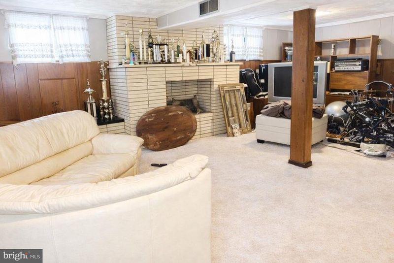 1712 Franklin St NE, Washington, DC 20018
