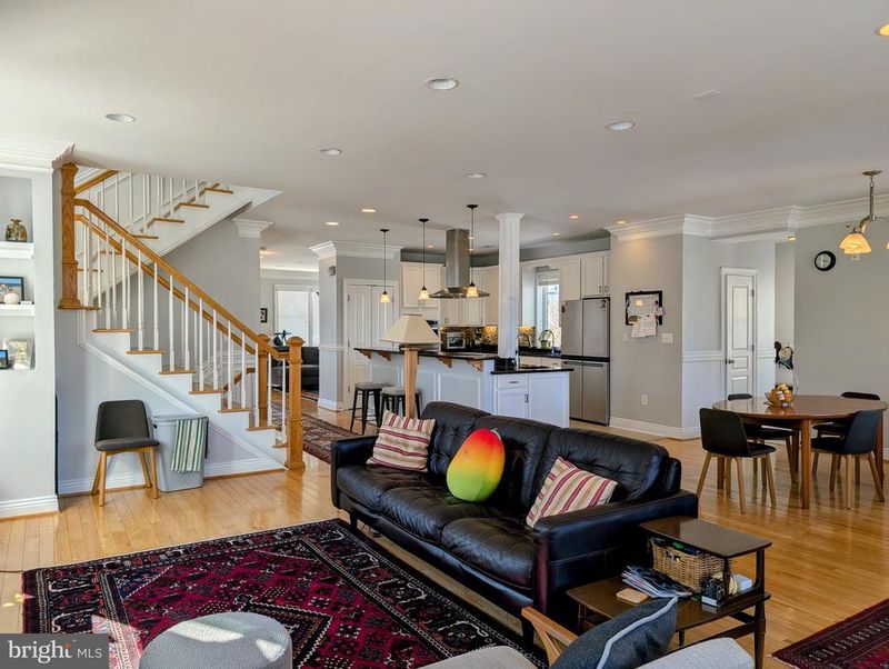 2915 Jennings Rd, Kensington, MD 20895