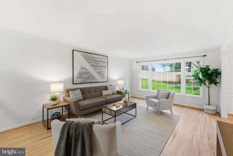 604 Hawkesbury Ter, Silver Spring, MD 20904