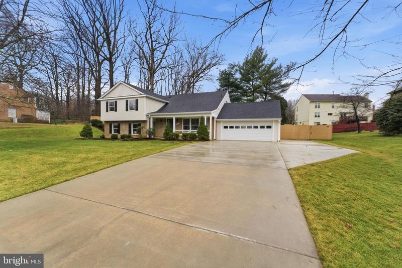 604 Hawkesbury Ter, Silver Spring, MD 20904