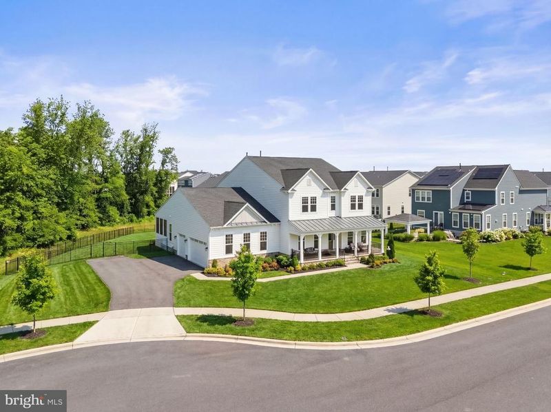 219 Idyllic Pl SE, Leesburg, VA 20175