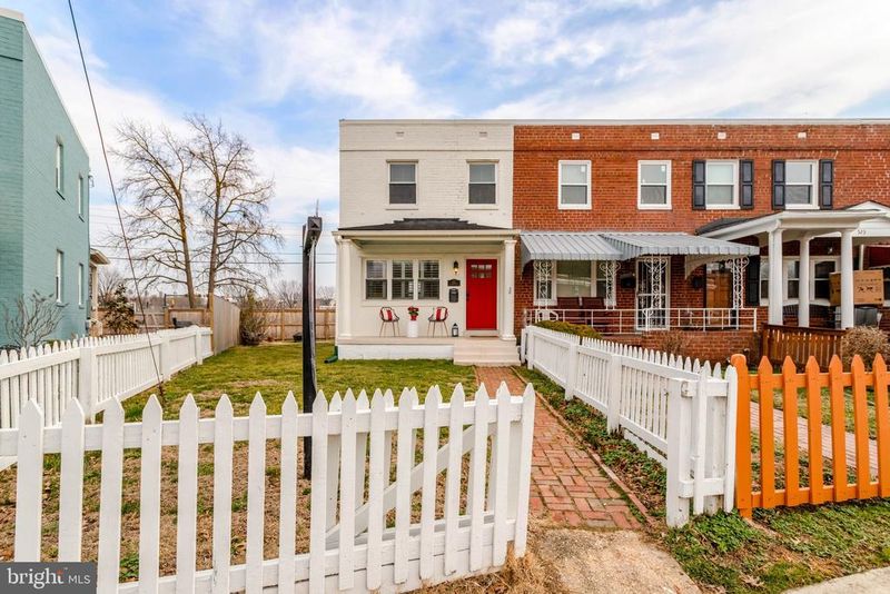 527 Duncan Ave, Alexandria, VA 22301