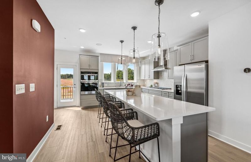 42609 Black Angus Dr, Ashburn, VA 20148