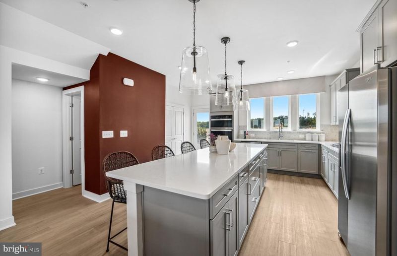 42609 Black Angus Dr, Ashburn, VA 20148