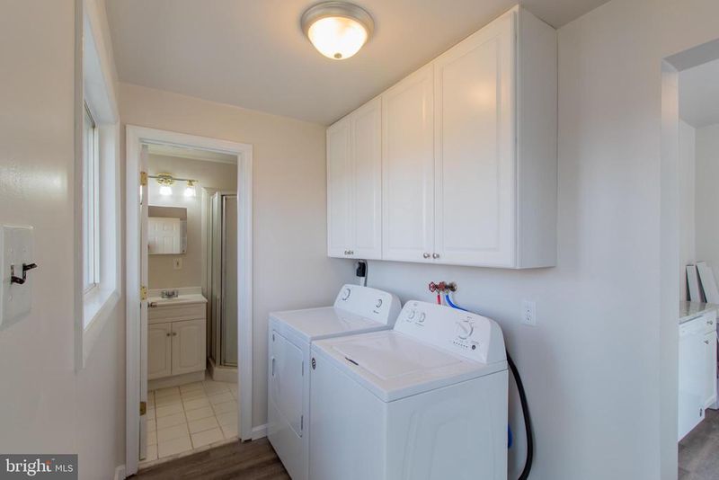 9440 Riggs Rd, Adelphi, MD 20783