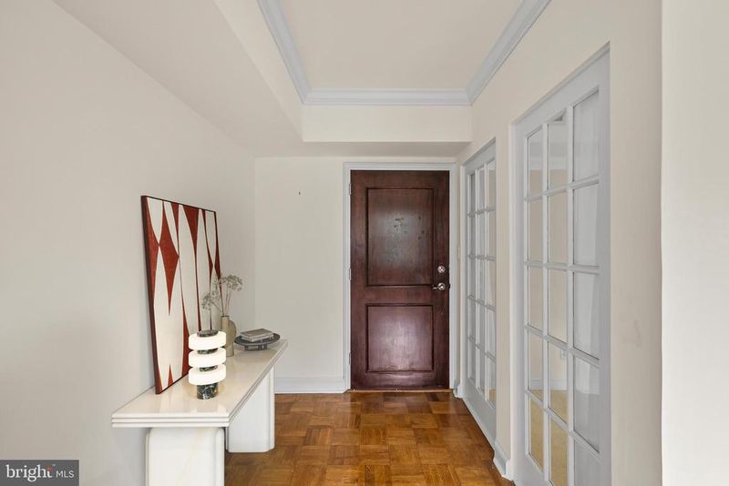719 S Saint Asaph St #201, Alexandria, VA 22314