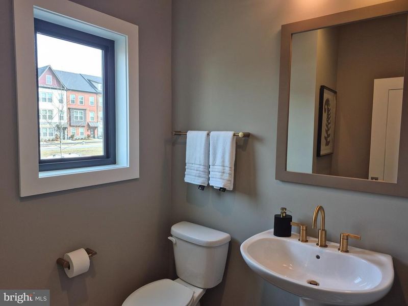 11126 Medical Center Dr #7C10, Rockville, MD 20850