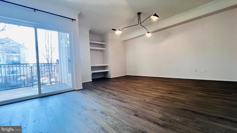 1600 Spring Gate Dr #2206, Mclean, VA 22102