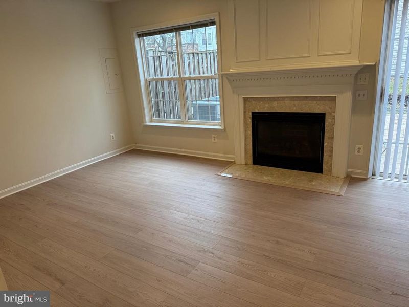 43798 Virginia Manor Ter, Ashburn, VA 20148