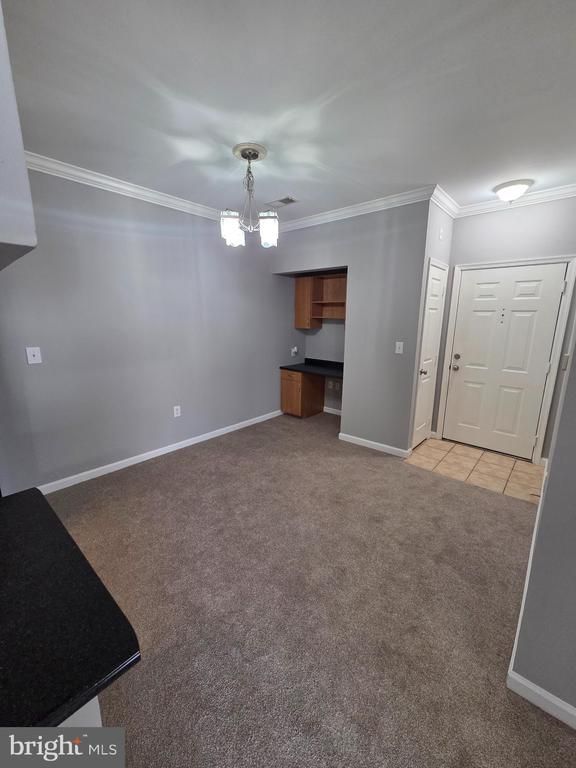 13506 Derry Glen Ct #401, Germantown, MD 20874