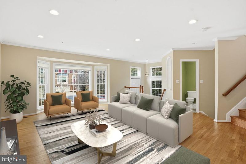 11311 Hollowstone Dr, North Bethesda, MD 20852