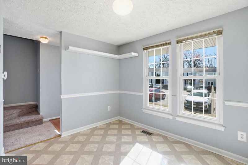7470 Wounded Knee Rd, Lorton, VA 22079