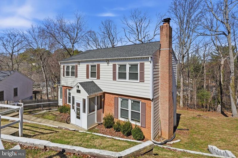 721 Upham Pl NW, Vienna, VA 22180