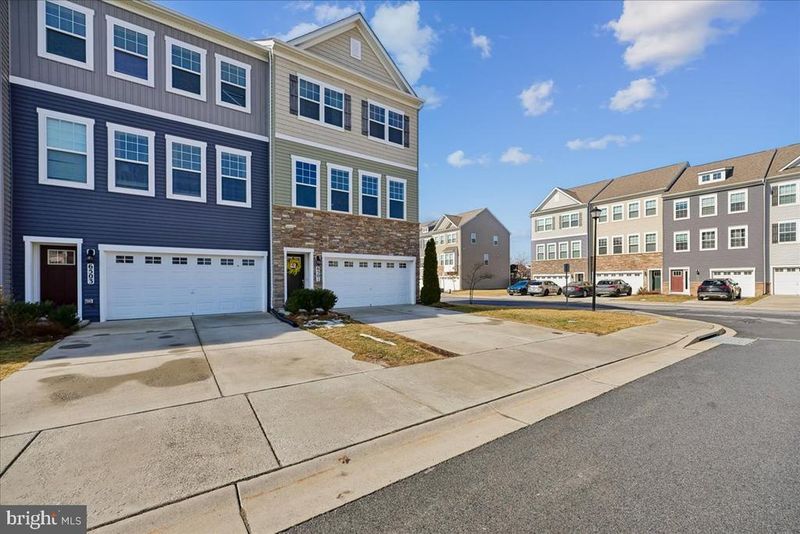 6501 Britannic Pl, Frederick, MD 21703