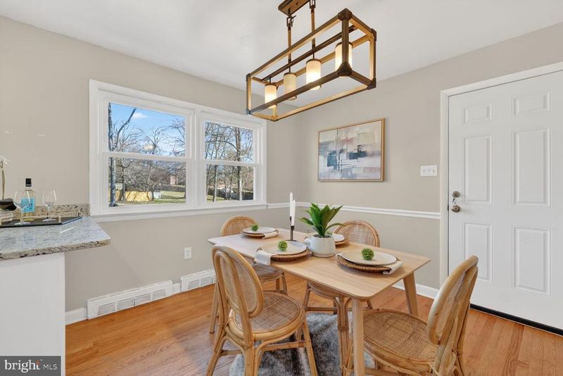3229 Magnolia Ave, Falls Church, VA 22041