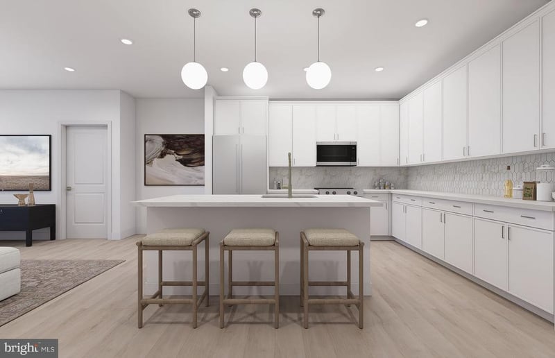 9475 Sprague Ave #611, Fairfax, VA 22031