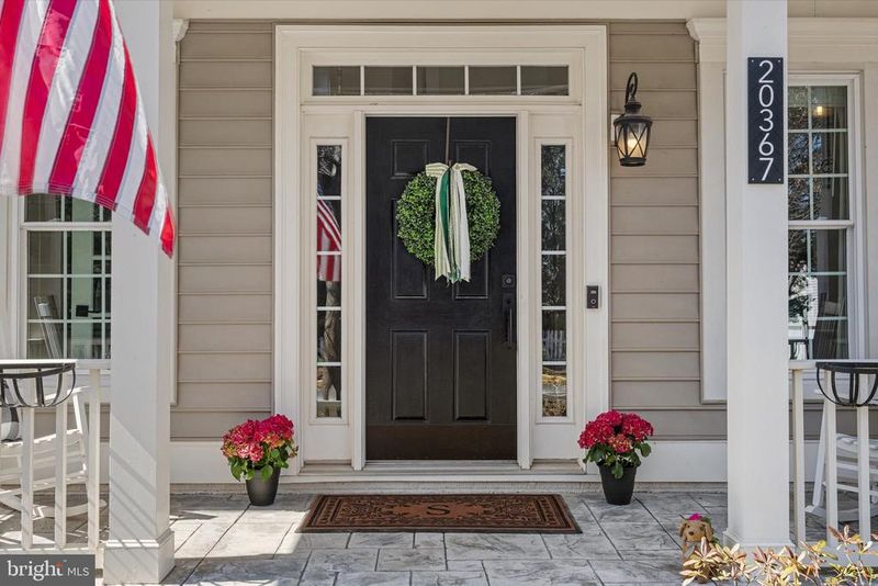 20367 Bowfonds St, Ashburn, VA 20147