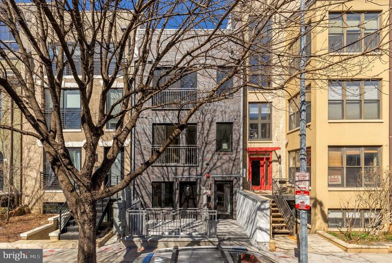 1463 Harvard St NW #PH7, Washington, DC 20009
