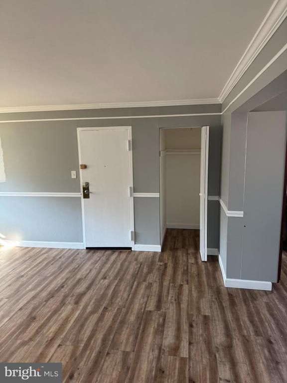 5444 85th Ave #202, Hyattsville, MD 20784