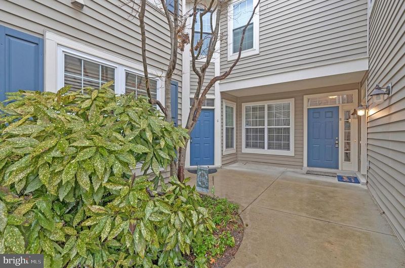 11405 Windleaf Ct #23, Reston, VA 20194