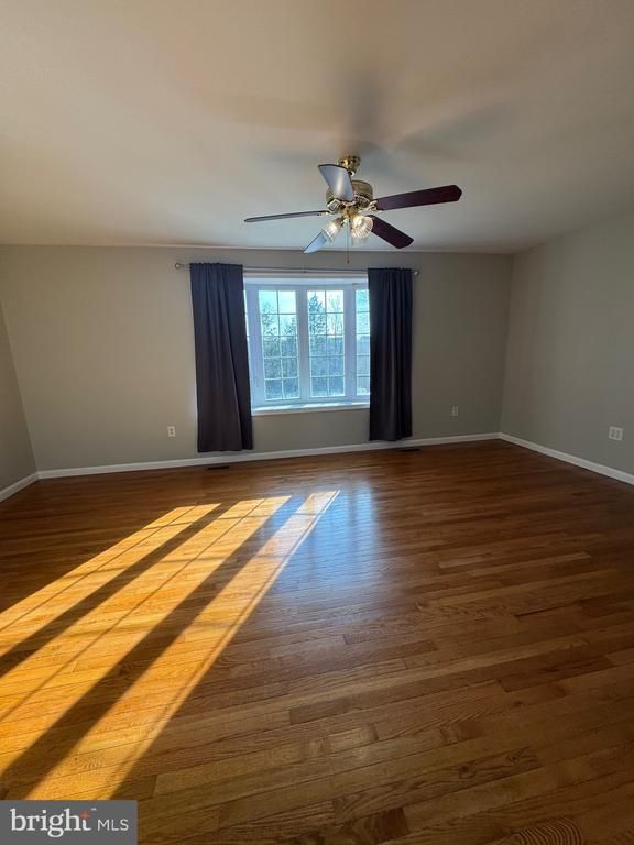 14780 Jordan Ln, Haymarket, VA 20169