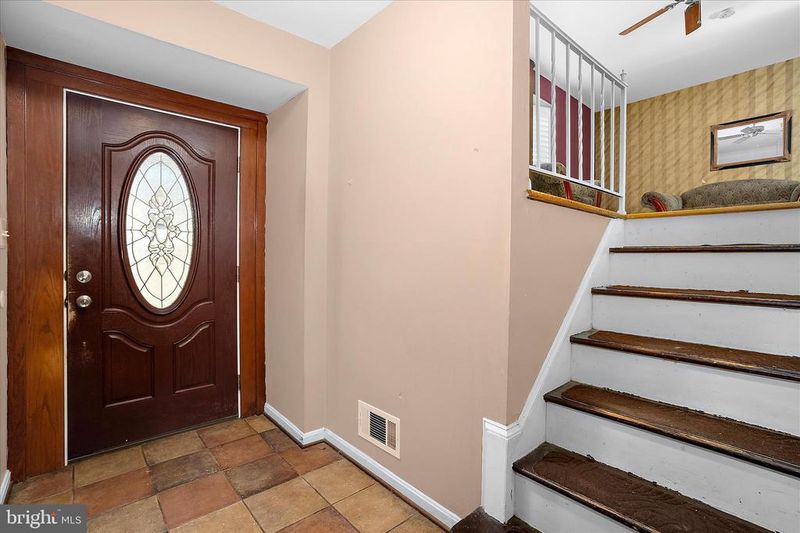 614 Nolberry Dr, Glen Burnie, MD 21061