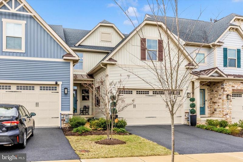 6028 Calla Pl, Frederick, MD 21703