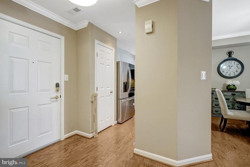 621 N Saint Asaph St #109, Alexandria, VA 22314