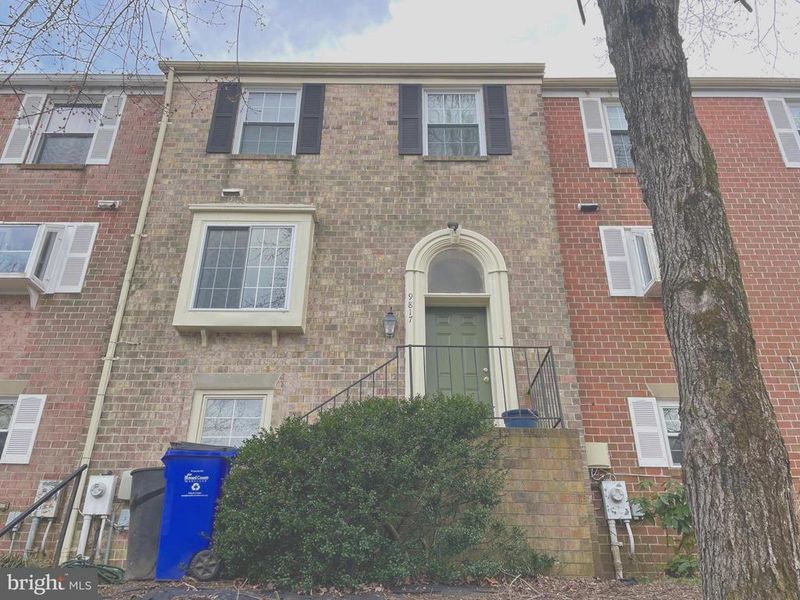 9817 Rainleaf Ct, Columbia, MD 21046