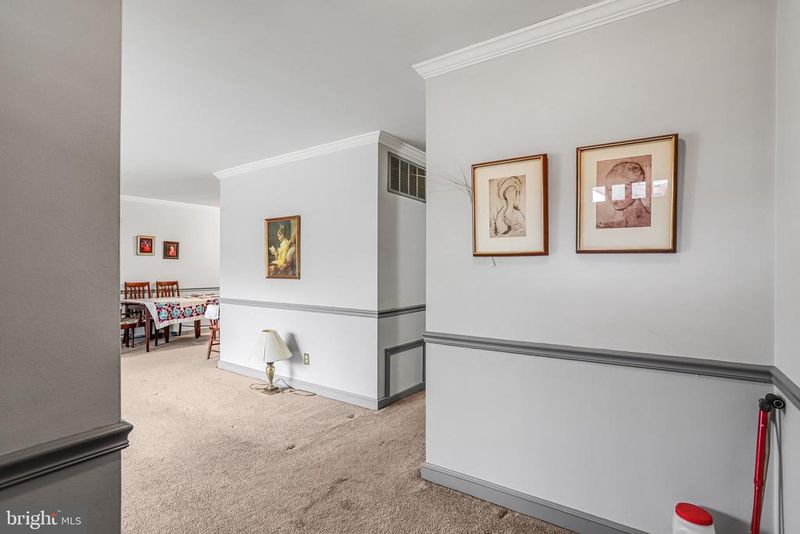 2118 N Huntington St, Arlington, VA 22205