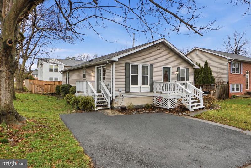 447 Center St, Frederick, MD 21701