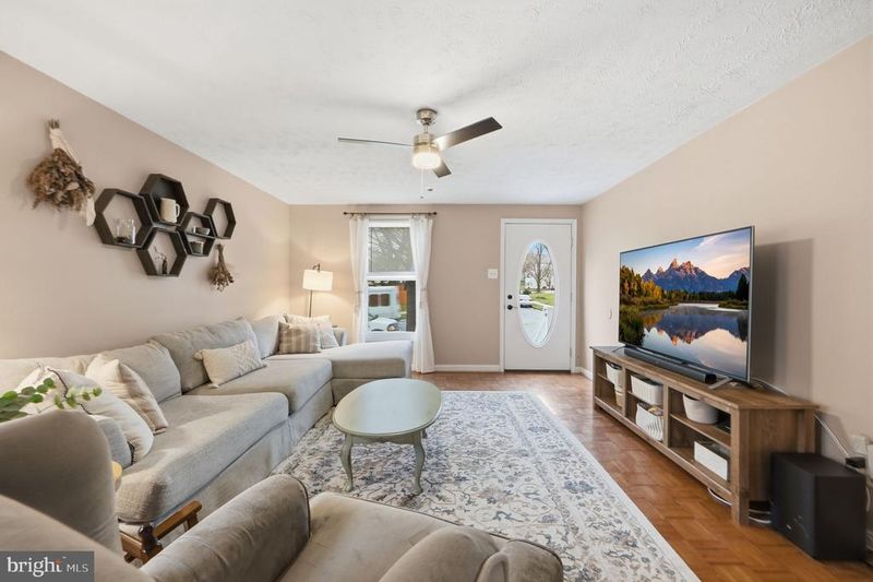 447 Center St, Frederick, MD 21701