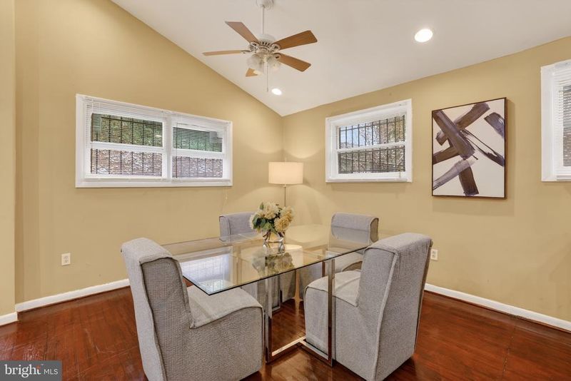 3053 P St SE, Washington, DC 20020