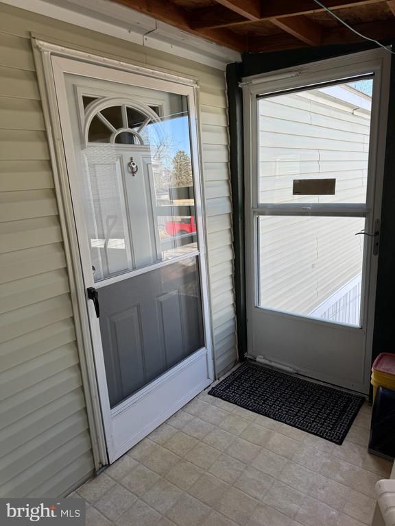 275 Rupert Cir, Brooklyn Park, MD 21225