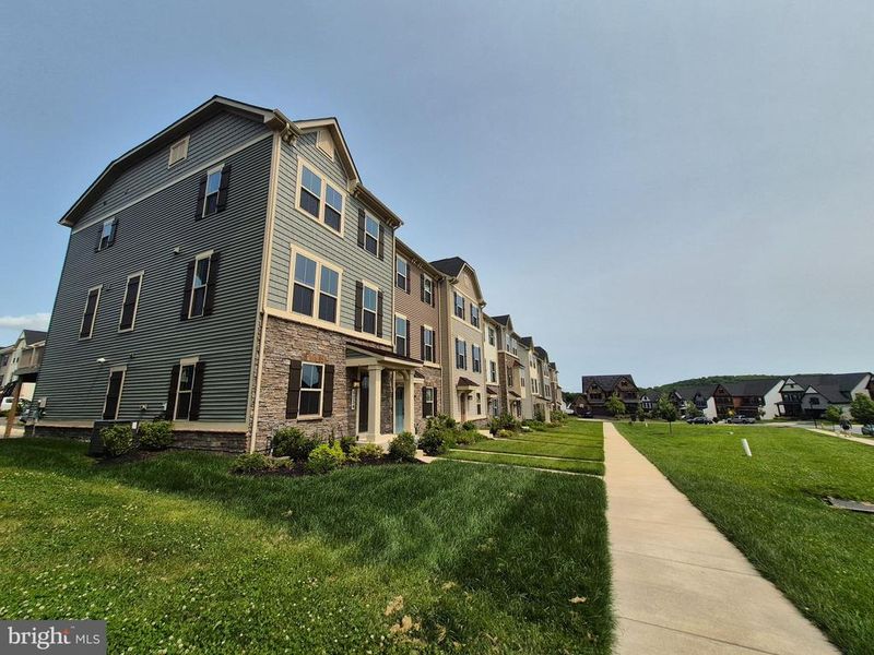 6054 Fallfish Ct, New Market, MD 21774