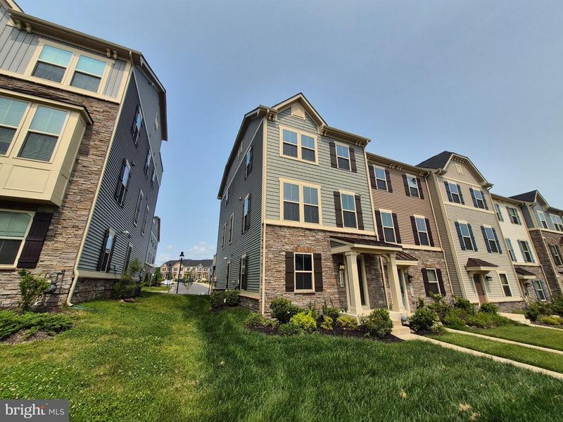 6054 Fallfish Ct, New Market, MD 21774