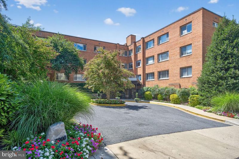 3900 Tunlaw Rd NW #103, Washington, DC 20007