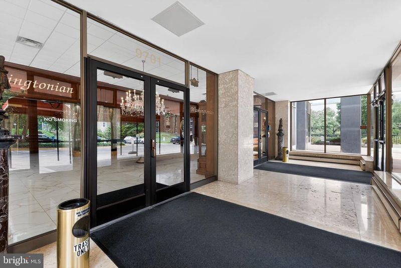 9701 Fields Rd #1904, Gaithersburg, MD 20878